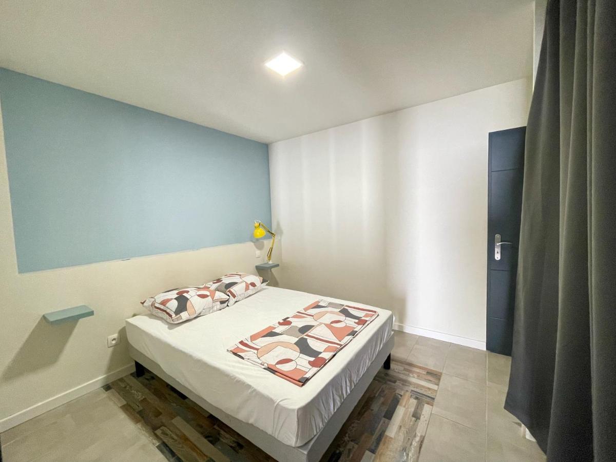Appart Pop-Art Proche Autoroute, Plages Et Attractions, Wifi - Tv, Deco Stylee, Calme Bessan Luaran gambar